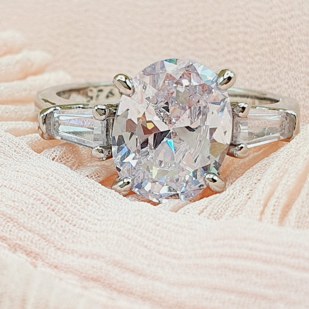 💎Dainty Refine Crystal Pure Oval Fashion Rings for Women, INDN8369